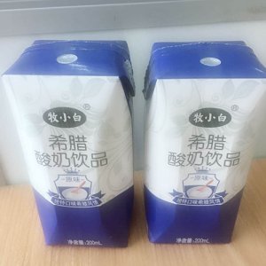 牧小白希臘酸奶飲品
