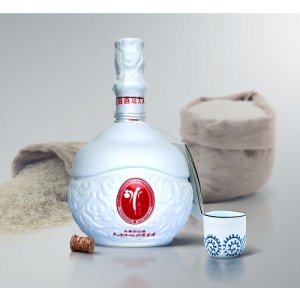冰峪莊園國(guó)瓷米香型白酒