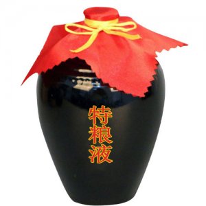 萬客泉特糧液酒