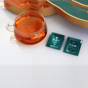 貢潤祥晗春老樹頭春生茶膏40g.3