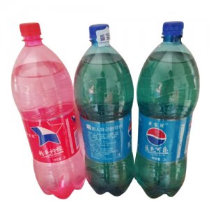 盛寶冠藍(lán)色可樂瓶裝