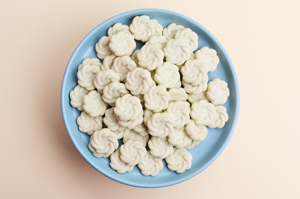 彩色餅干 白色.jpg