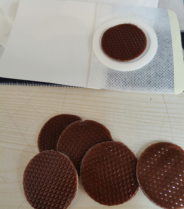 水凝膠疼痛膏藥貼 圓形.jpg