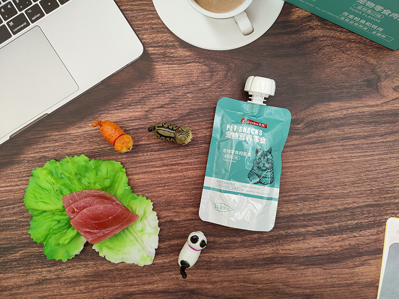 寵物營(yíng)養(yǎng)零食 金槍魚(yú)口味肉醬包1.jpg