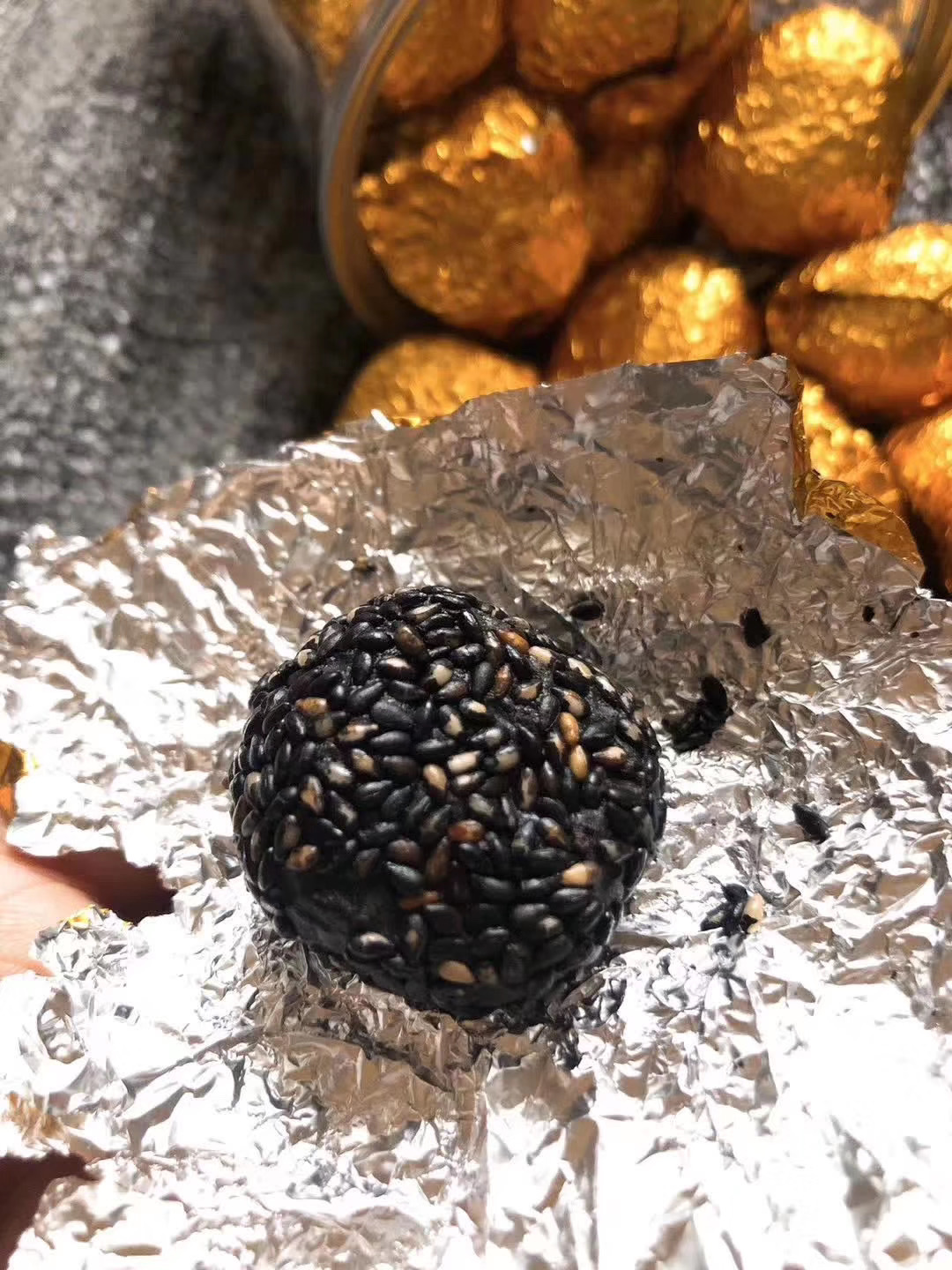 九蒸九曬芝麻丸代加工貼牌OEM/ODM