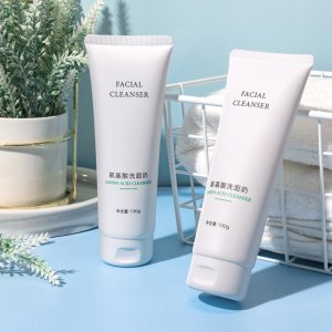 溫和清潔補水控油洗面奶貼牌定制代加工