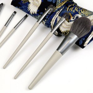 7支化妝刷套裝貼牌定制代加工