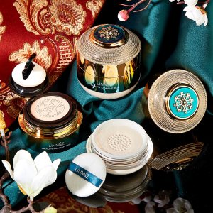 全網(wǎng)新品 趨勢好貨 琳妝玉容蜜粉貼牌定制代加工