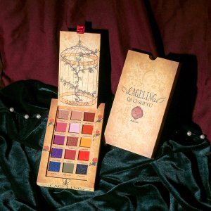 獨角獸美人魚眼影盤貼牌OEM/ODM