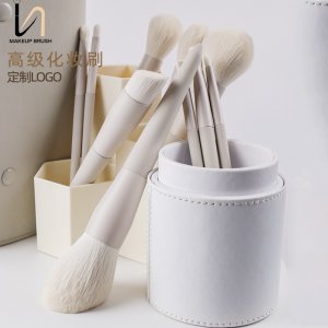 新款化妝刷可OEM/ODM代工