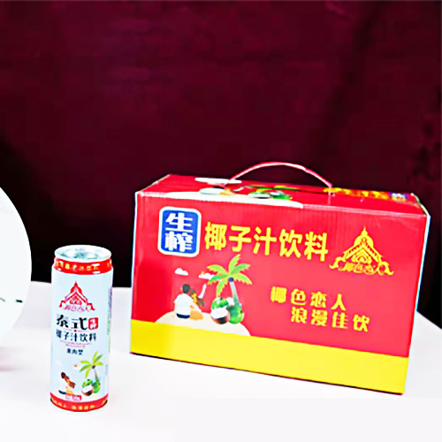 椰色戀人生榨椰子汁果肉型飲料椰汁貼牌代加工,見(jiàn)證生產(chǎn)過(guò)程