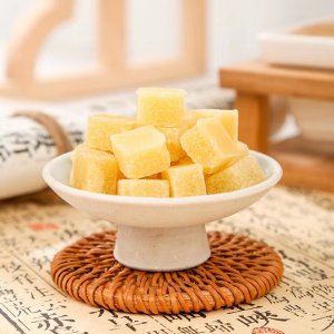 梨膏糖散裝梨膏方糖非喜糖地?cái)傌浽匆患彼俅l(fā)兒童零食薄荷糖果